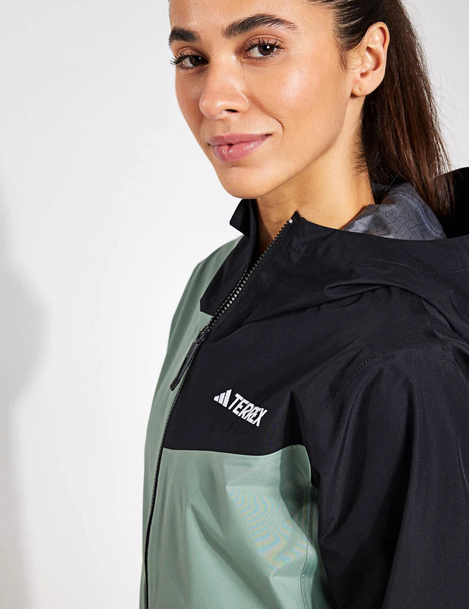 ADIDAS Terrex Multi 2.5L RAIN.RDY Jacket - Silver Green/Black 3 ADIDAS Terrex Multi 2.5L RAIN.RDY Jacket - Silver Green/Black - Image 3