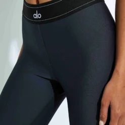 Airlift High Waisted Suit Up Legging - Anthracite 9 Airlift High Waisted Suit Up Legging - Anthracite -Default Template 3 Alo Yoga AIRLIFT HIGH WAIST SUIT UP LEGGING W5952R ANTHRACITE 0005