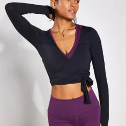 Cropped Escalate Wrap Top - Black
