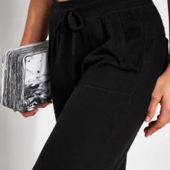 Soho Sweatpant - Black 7 Soho Sweatpant - Black -Default Template 3 Alo Yoga alo yoga soho sweatpant black SKU MVB873 black 0029