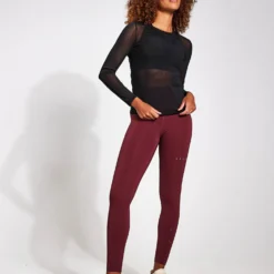 Born Tula Mesh Longsleeve - Black 7 Born Tula Mesh Longsleeve - Black -Default Template 3 BORN Tula Mesh Longsleeve O22CS62 C Black 0014