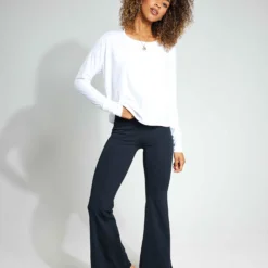 Beyond Yoga Featherweight Daydreamer Pullover - Cloud White -Default Template 3 Beyond Yoga Featherweight Daydreamer Pullover LWSD7792 Cloud White 0012