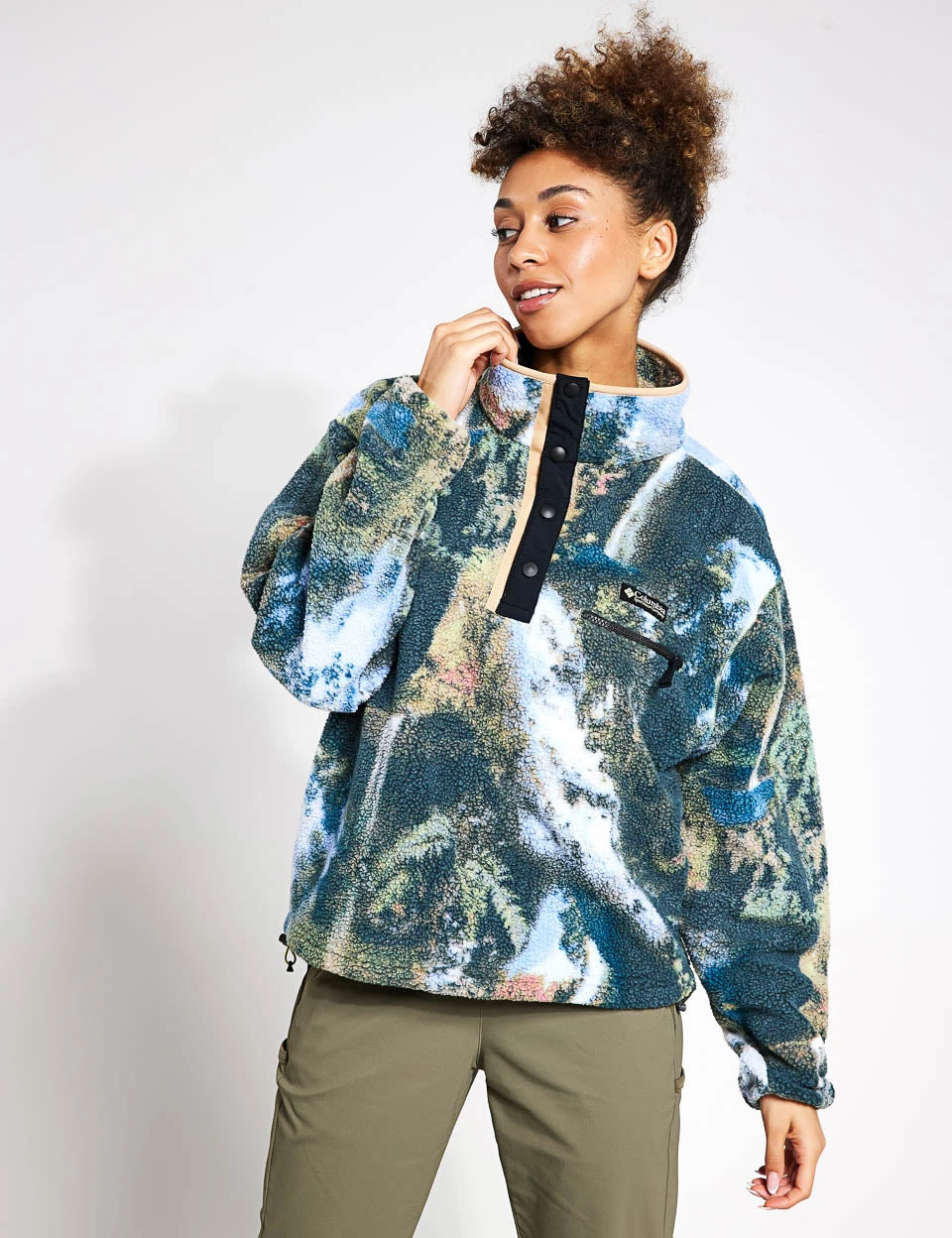 Columbia Helvetia Cropped Half Snap Fleece - Napa Green Chasing Falls Print/Black 1 Columbia Helvetia Cropped Half Snap Fleece - Napa Green Chasing Falls Print/Black