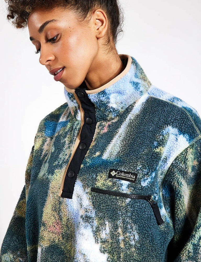 Columbia Helvetia Cropped Half Snap Fleece - Napa Green Chasing Falls Print/Black 3 Columbia Helvetia Cropped Half Snap Fleece - Napa Green Chasing Falls Print/Black - Image 3