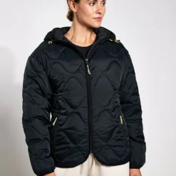 Stormwear Hooded Puffer Jacket - Black 10 Stormwear Hooded Puffer Jacket - Black -Default Template 3 GOODMO 2 9122dbd2 f696 40bb 8368 6ed8b9fe329e