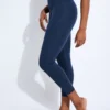 Compressive High Waisted 7/8 Legging - Midnight