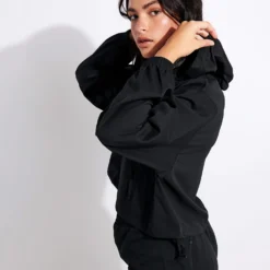 Hummingbird Half Zip Windbreaker - Black 9 Hummingbird Half Zip Windbreaker - Black -Default Template 3 Girlfriend Collective GC HUMMINGBIRD HALF ZIP WINDBREAKER 6006 JB BLACK S 0119