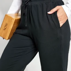 ReSet Jogger - Black -Default Template 3 Girlfriend Collective RESET SLIM STRAIGHT JOGGER 6016 JB BLACK 0021