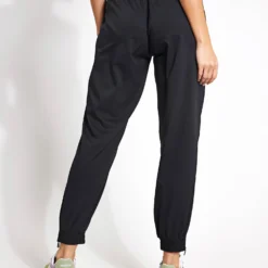 Summit Track Pant - Black 9 Summit Track Pant - Black -Default Template 3 Girlfriend Collective Summit Track Pant 6011 JB Black 0005