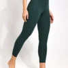High Waisted 7/8 Pocket Legging - Moss