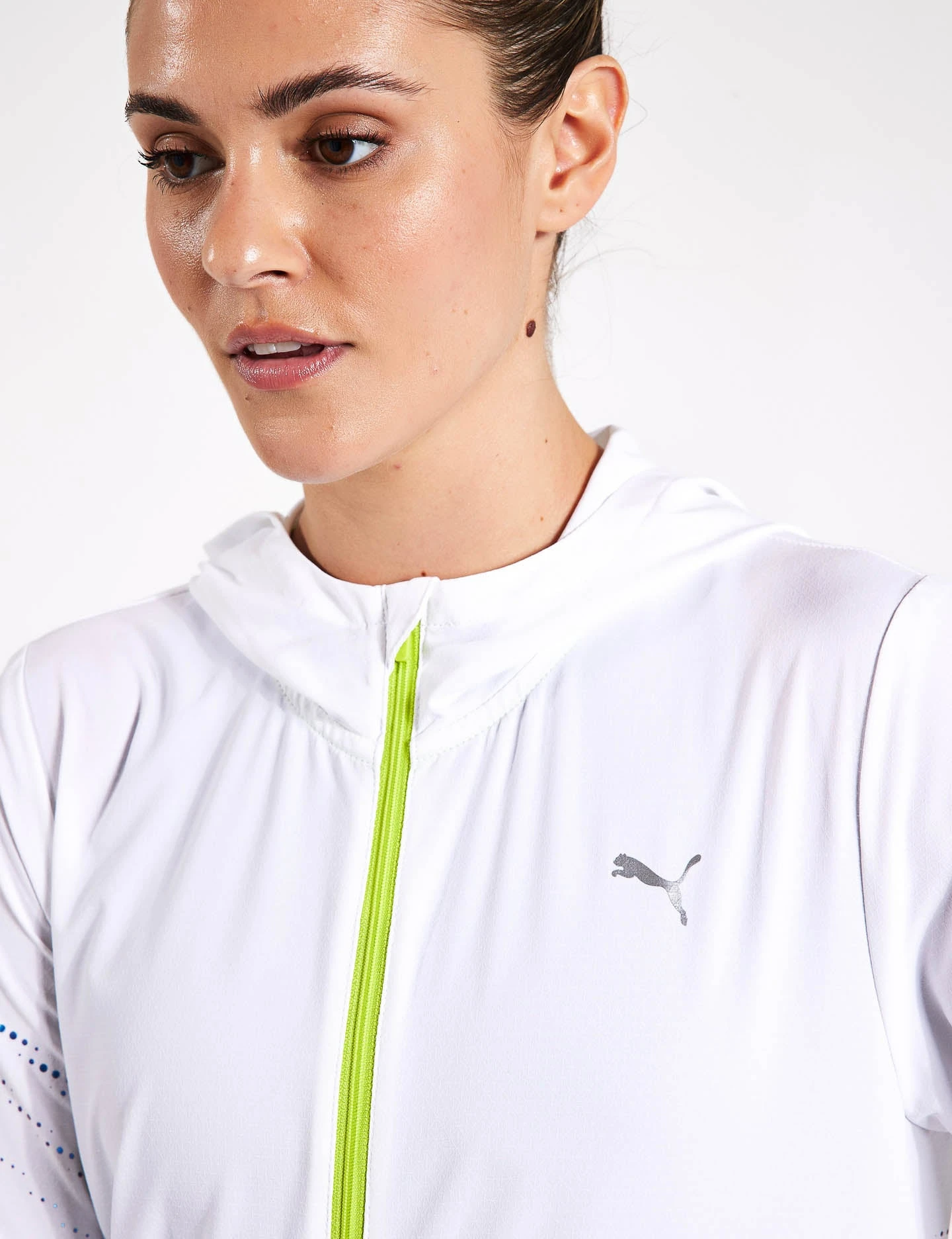 Puma Run Ultraweave Running Jacket - White 3 Puma Run Ultraweave Running Jacket - White - Image 3