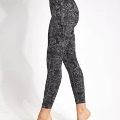 Puma Studio Foundations High Waisted 7/8 Tights - Black