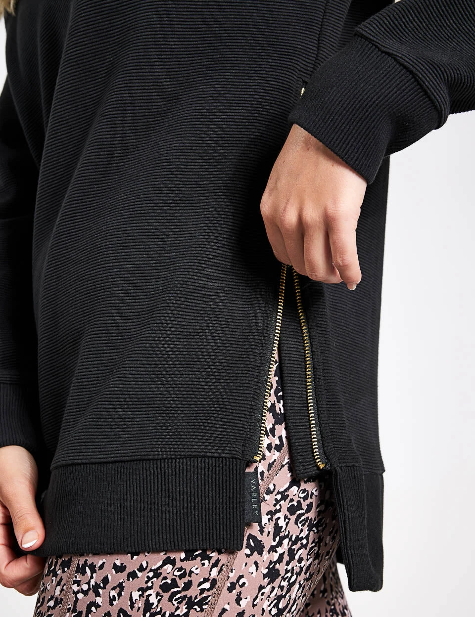 Varley Manning Sweat - Black 4 Varley Manning Sweat - Black - Image 4