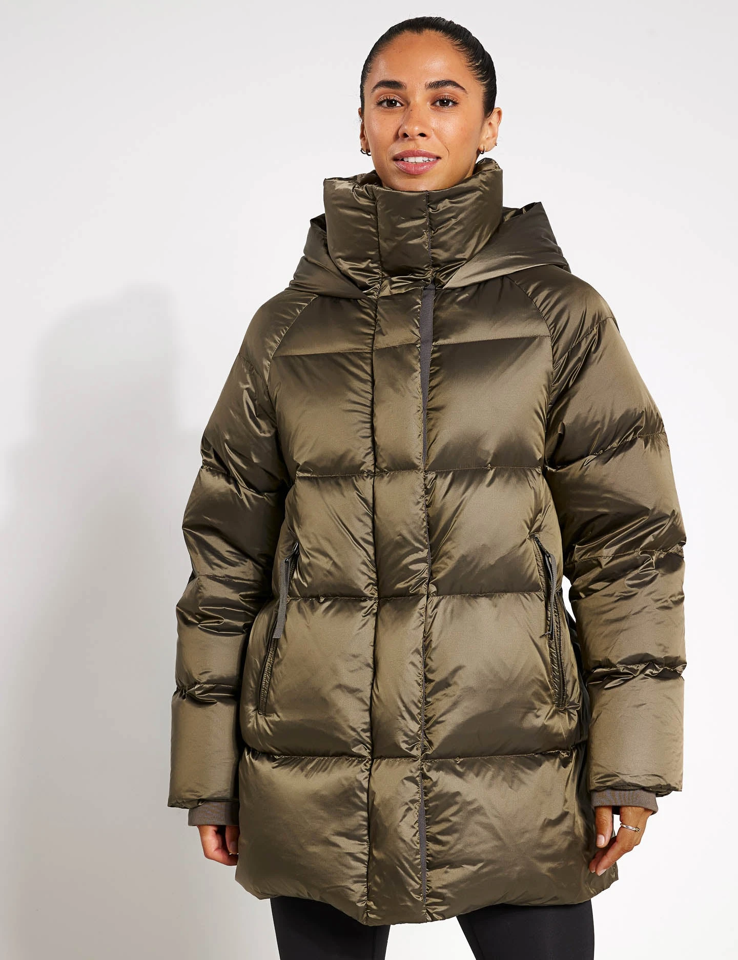 Varley Canton Down Jacket - Brushed Olive Metallic 4 Varley Canton Down Jacket - Brushed Olive Metallic - Image 4