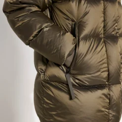 Varley Canton Down Jacket - Brushed Olive Metallic 10 Varley Canton Down Jacket - Brushed Olive Metallic -Default Template 3 Varley Canton Down Jacket VAR01416 Brushed Olive Metallic 0055