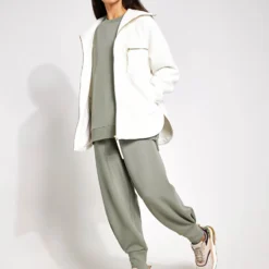 Varley Donley Fleece Jacket - Egret 7 Varley Donley Fleece Jacket - Egret -Default Template 3 Varley Donley Fleece Jacket VAR01601 Egret 0014