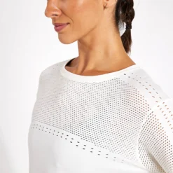 Varley Merrick Seamless Tee - White 6 Varley Merrick Seamless Tee - White -Default Template 3 Varley Merrick Seamless Tee VAR01620 W White 0021