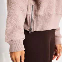 Varley Roselle Half-Zip Fleece - Sphinx 6 Varley Roselle Half-Zip Fleece - Sphinx -Default Template 3 Varley Roselle Half Zip Fleece VAR01167 Sphinx 0028