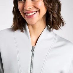 Varley Davidson Sweat - Mirage Grey 6 Varley Davidson Sweat - Mirage Grey -Default Template 3 Varley Sweats Davidson Sweat Mirage Grey 00001