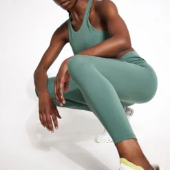 Varley Let's Move High Waisted Legging 25" - Dark Forest 7 Varley Let's Move High Waisted Legging 25" - Dark Forest -Default Template 3 Varley let s move high legging 25 VAR00815 GRE dark forest 0004