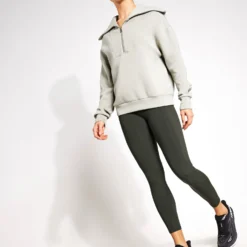 Varley Yates Half-Zip Sweat - Seagrass 7 Varley Yates Half-Zip Sweat - Seagrass -Default Template 3 Varley yates half zip sweat VAR01657 SEA seagrass 0018