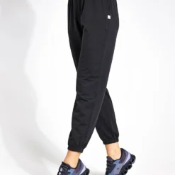 Vuori Boyfriend Jogger - Black Heather