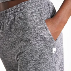 Vuori Boyfriend Jogger - Heather Grey 7 Vuori Boyfriend Jogger - Heather Grey -Default Template 3 Vuori Boyfriend Jogger VW457 HTG Heather Grey 0004