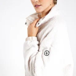 Vuori Cozy Sherpa Jacket - Dune 8 Vuori Cozy Sherpa Jacket - Dune -Default Template 3 Vuori Cozy Sherpa Jacket VW530 DUN Dune 0017