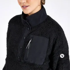 Vuori Cozy Sherpa Popover - Black 7 Vuori Cozy Sherpa Popover - Black -Default Template 3 Vuori Cozy Sherpa Popover VW549 BLK Black 0004