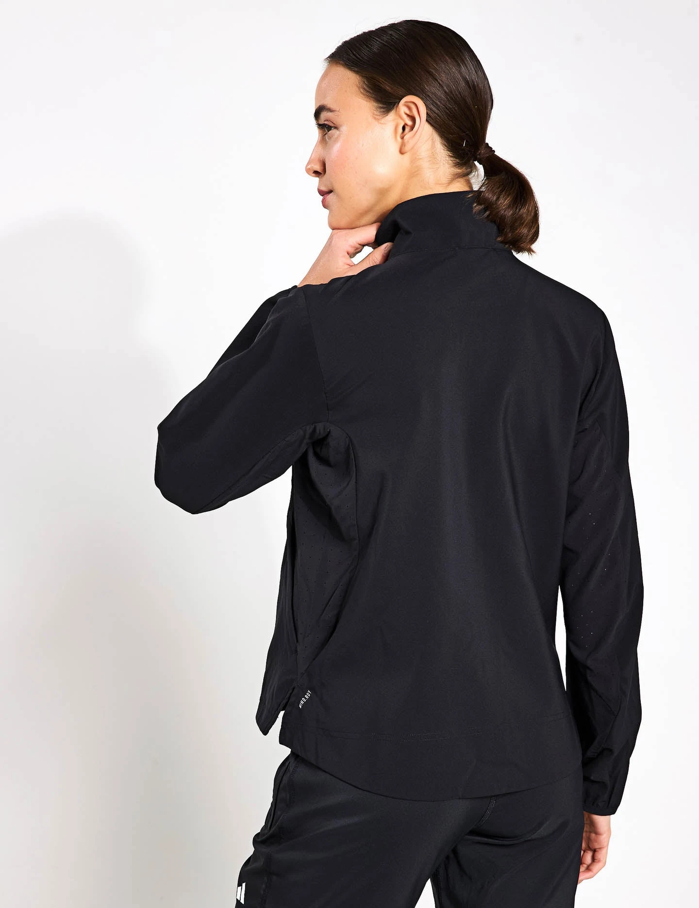 ADIDAS Adizero Essentials Running Jacket - Black 2 ADIDAS Adizero Essentials Running Jacket - Black - Image 2