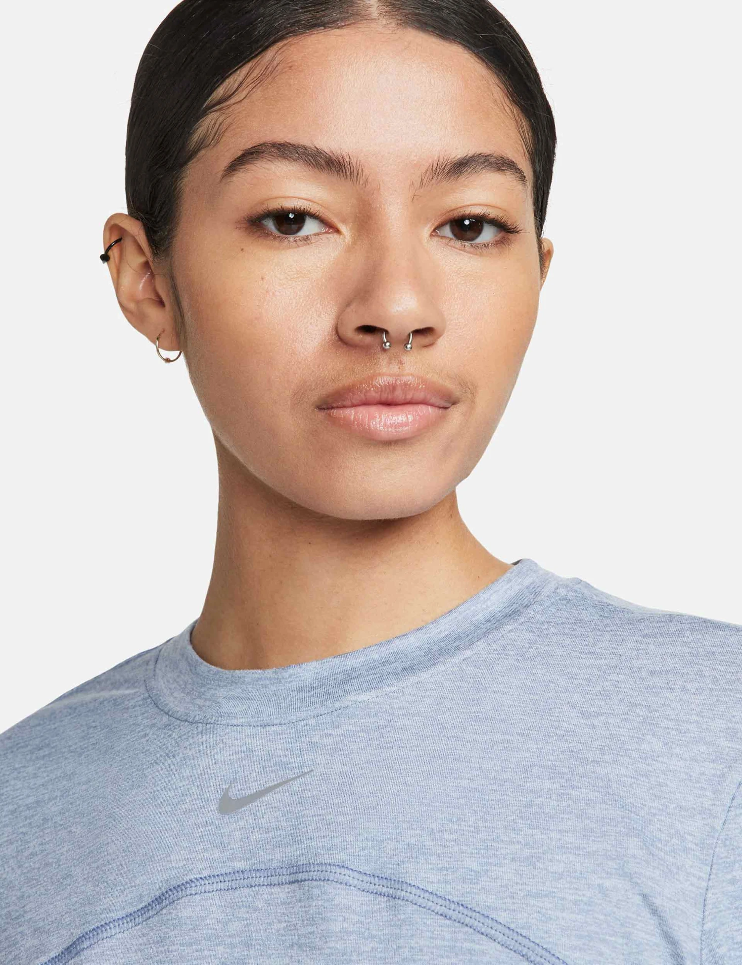 Nike Dri-FIT Swift Element UV Crew Neck Top - Light Armory Blue/Reflective Silver 3 Nike Dri-FIT Swift Element UV Crew Neck Top - Light Armory Blue/Reflective Silver - Image 3