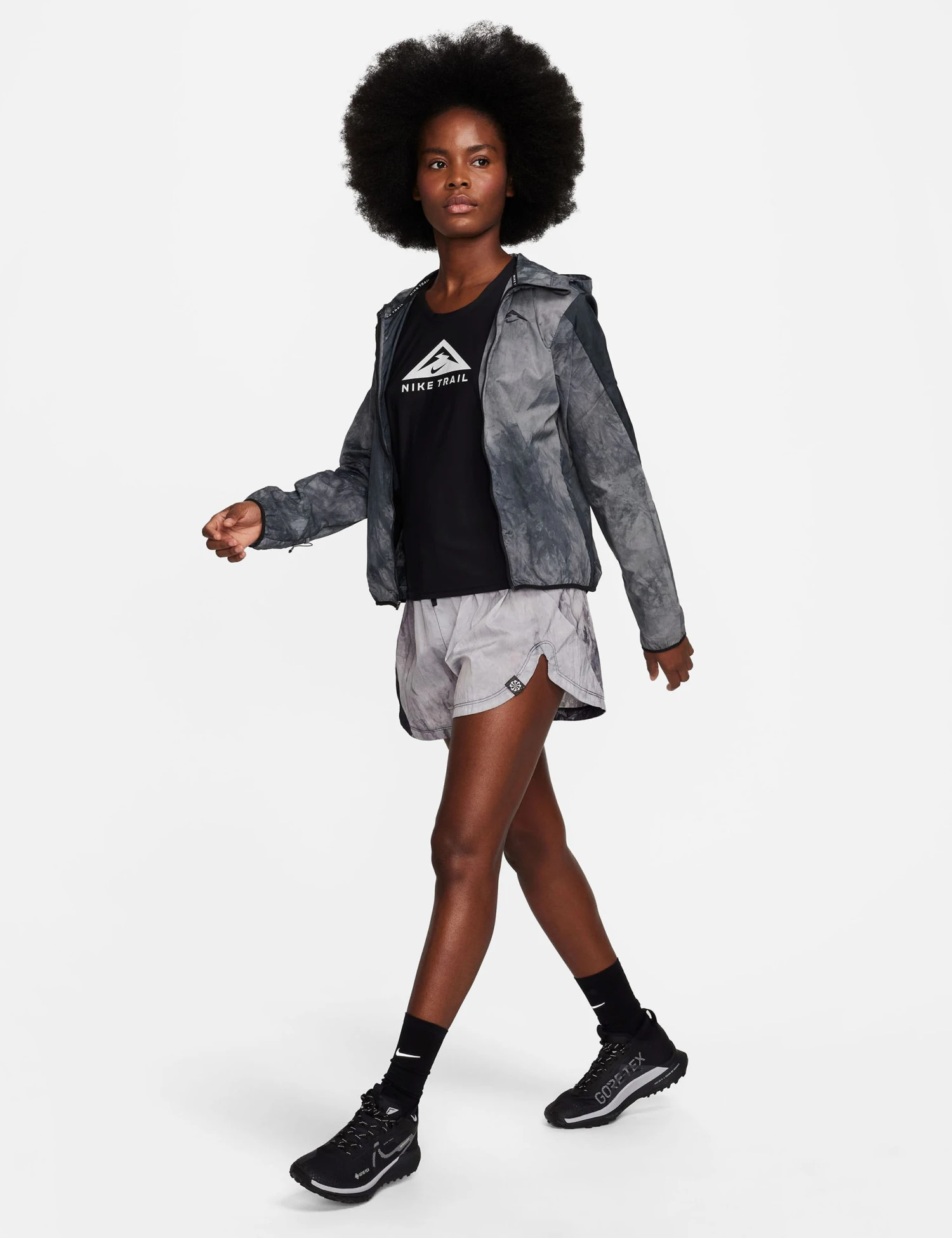 Nike Repel Trail Running Jacket - Black 8 Nike Repel Trail Running Jacket - Black - Image 8