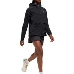 On Running Core Jacket - Black -Default Template 3 on running w core jacket black 1WE10410553 7
