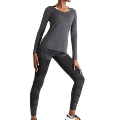 On Running Performance Long-T Lumos - Black/Iron -Default Template 3 on running w performance long t lumos black iron 1WD30061242 7