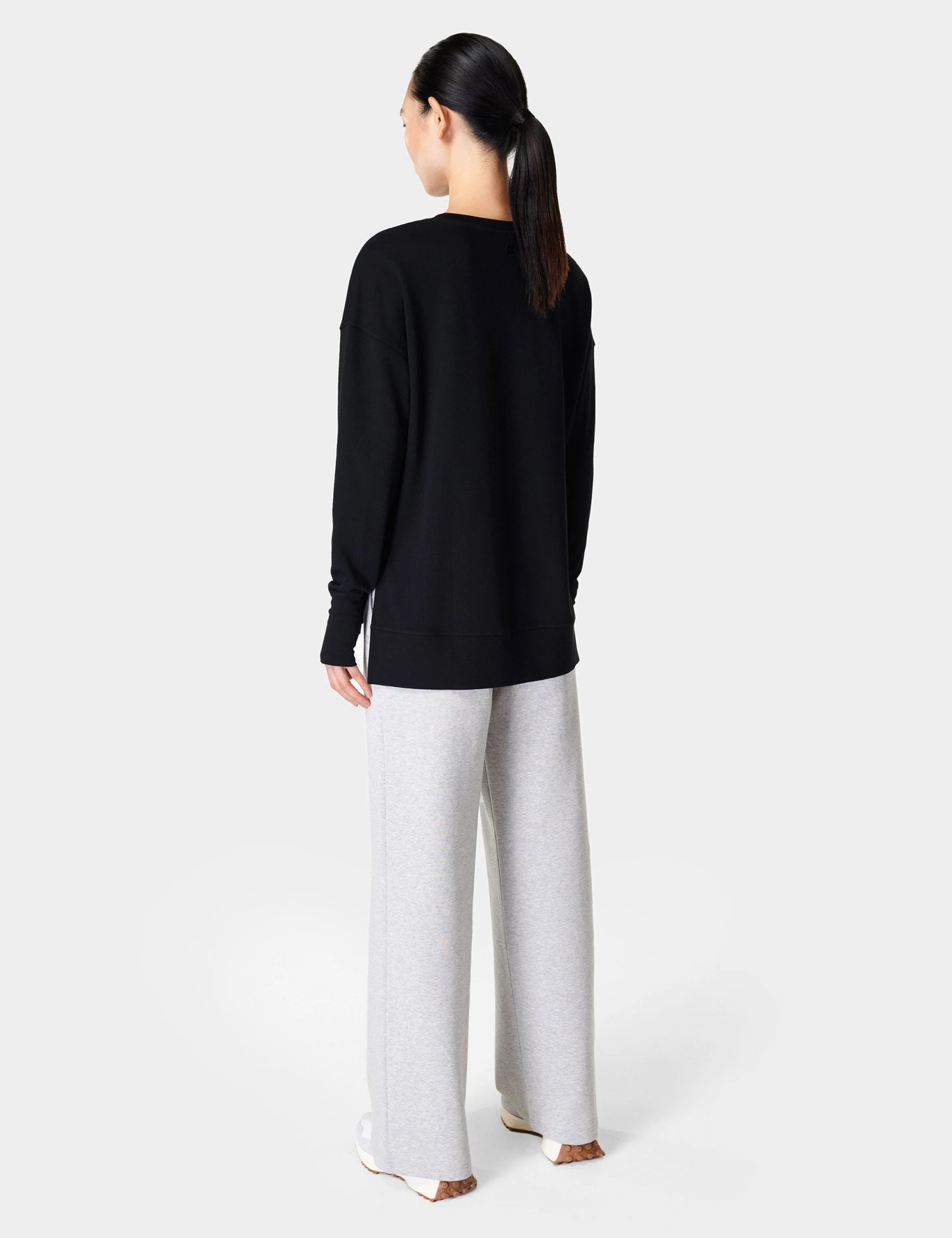 Sweaty Betty After Class Longline Sweatshirt - Black 4 Sweaty Betty After Class Longline Sweatshirt - Black - Image 4