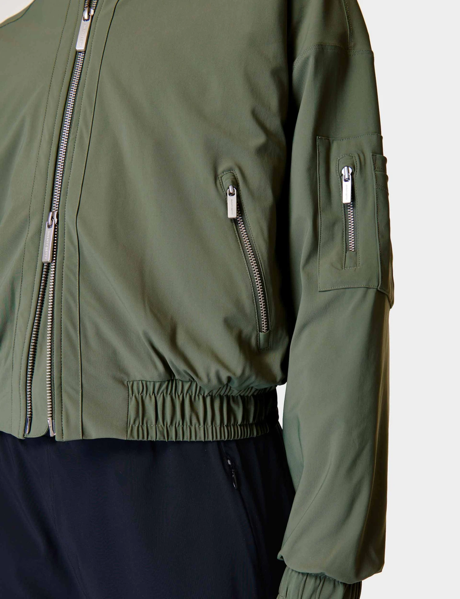 Sweaty Betty Explorer Bomber Jacket - Ivy Green 5 Sweaty Betty Explorer Bomber Jacket - Ivy Green - Image 5