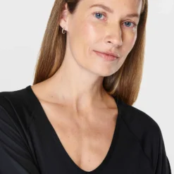 Sweaty Betty Gaia Yoga Long Sleeve Jumpsuit - Black 8 Sweaty Betty Gaia Yoga Long Sleeve Jumpsuit - Black -Default Template 3 sweaty betty gaia yoga long sleeve jumpsuit black sb9727 5