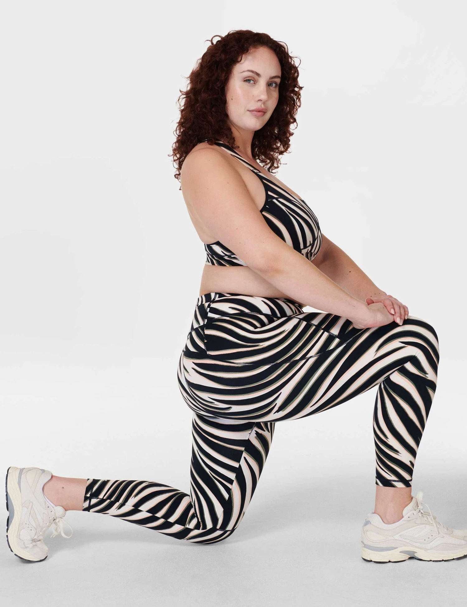 Sweaty Betty Power 7/8 Gym Leggings - Black Waved Zebra Print 6 Sweaty Betty Power 7/8 Gym Leggings - Black Waved Zebra Print - Image 6