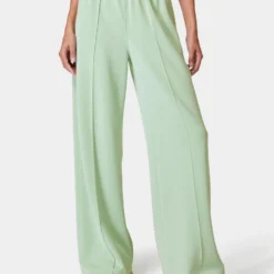 Sweaty Betty Sand Wash Cloud Weight Track Trousers - Butter Green