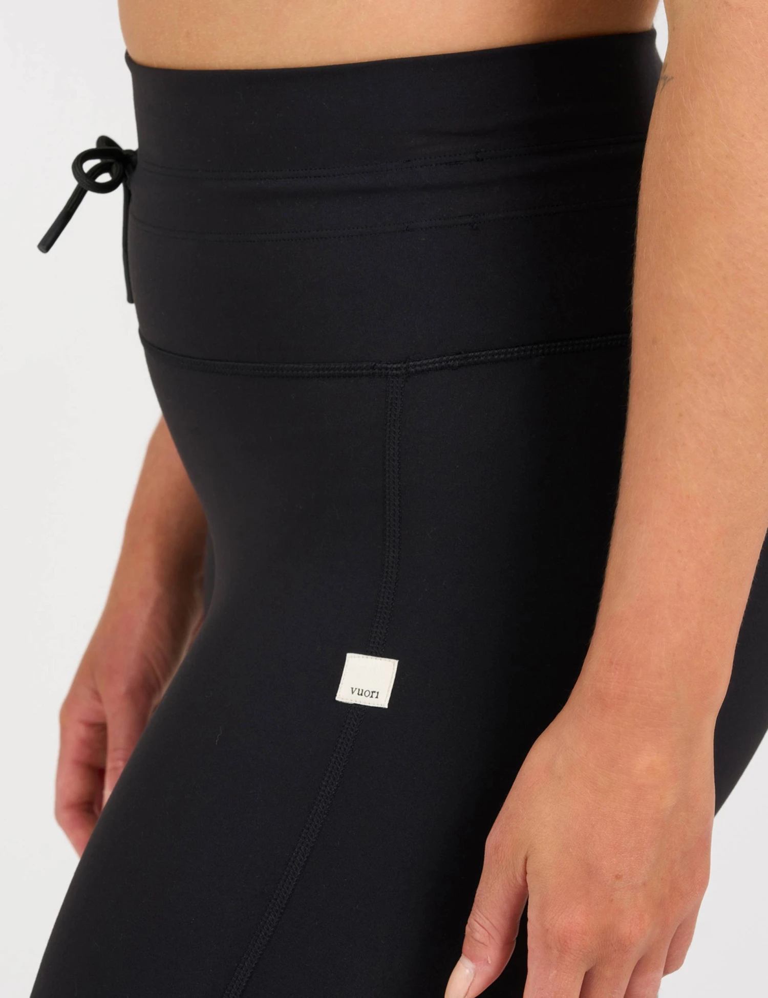 Vuori Daily Legging - Black 2 Vuori Daily Legging - Black - Image 2